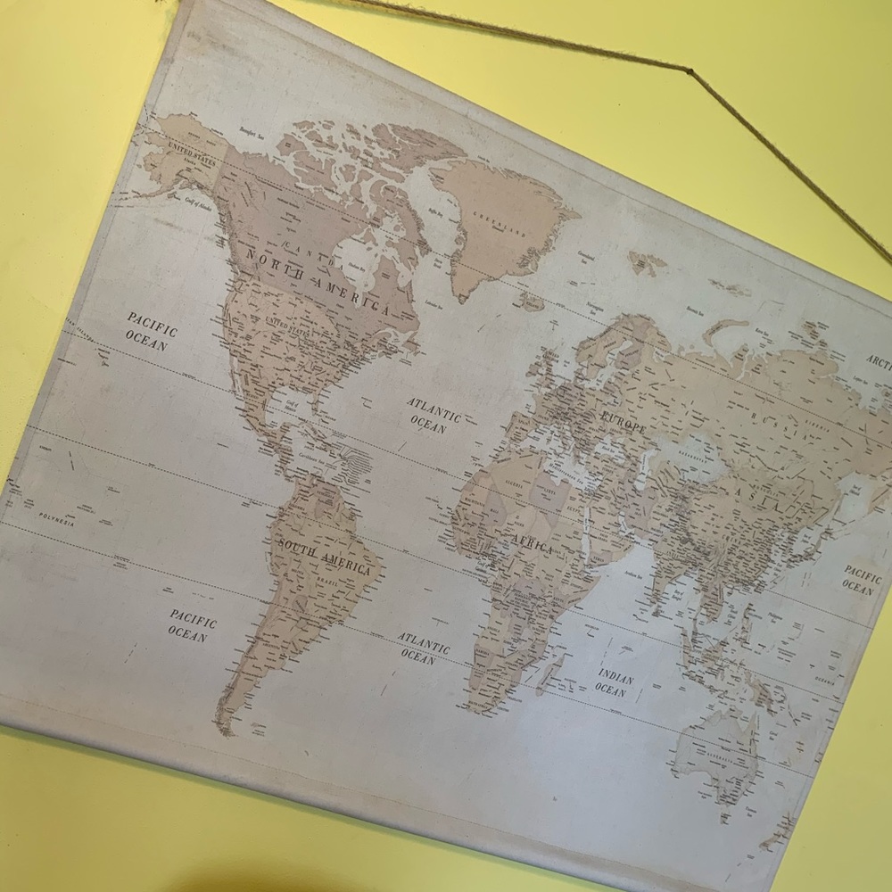 Hobby lobby scroll map